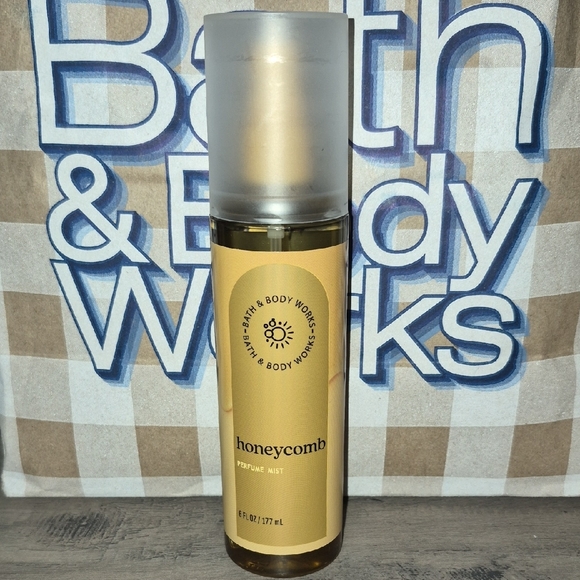 Bath & Body Works Honeycomb and Coco Shea Trio - Picture 2 of 9